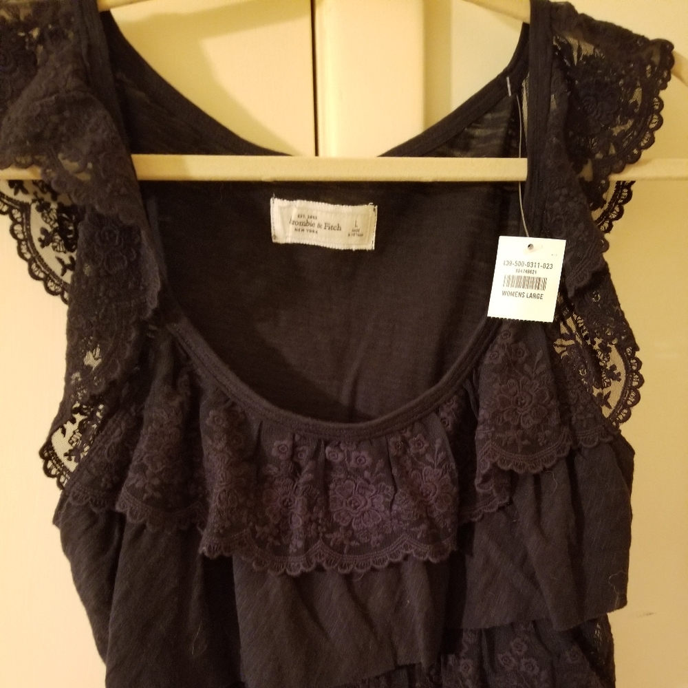 Abercrombie & Fitch Ruffled Tank NWT Size L